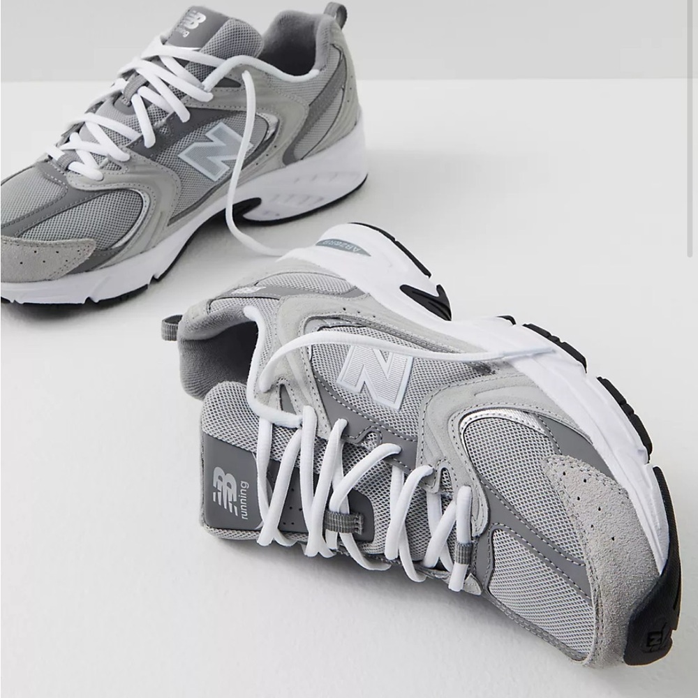 NEW BALANCE 530 MEN OR WOMEN